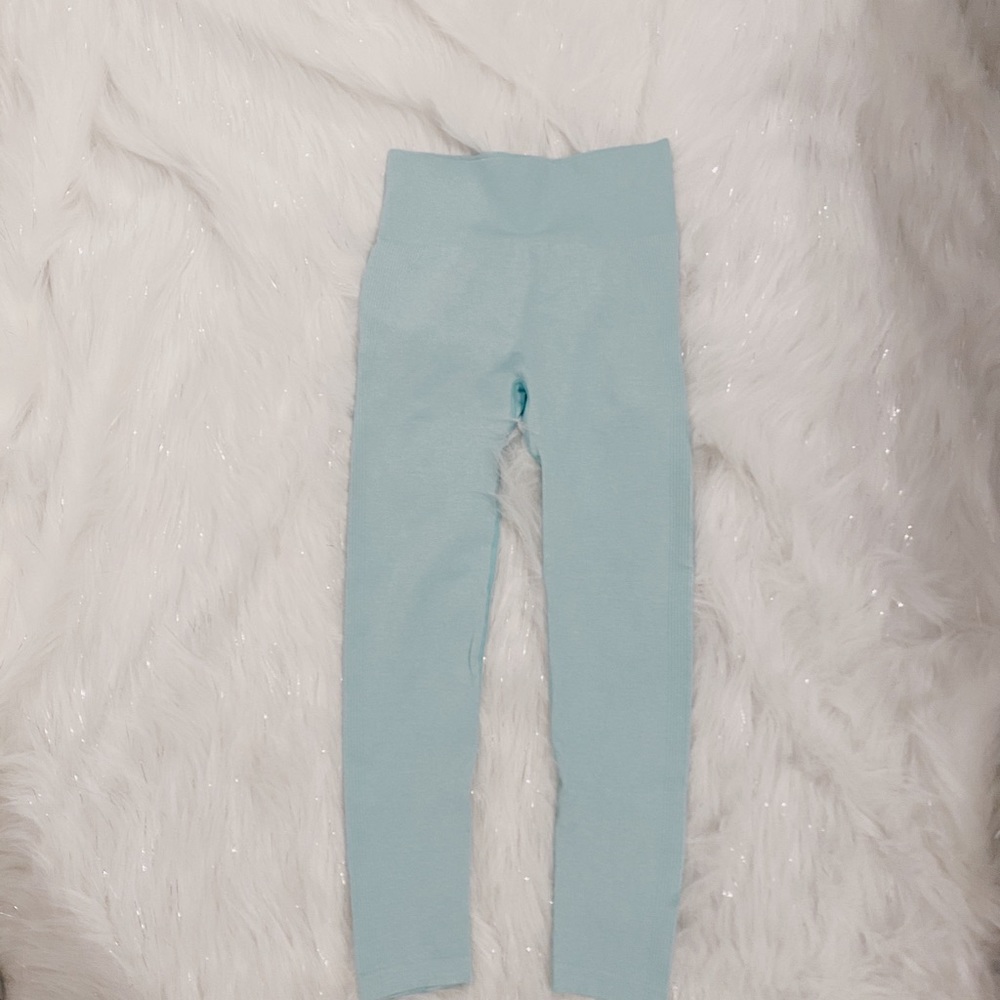 Mint scrunch bum leggings